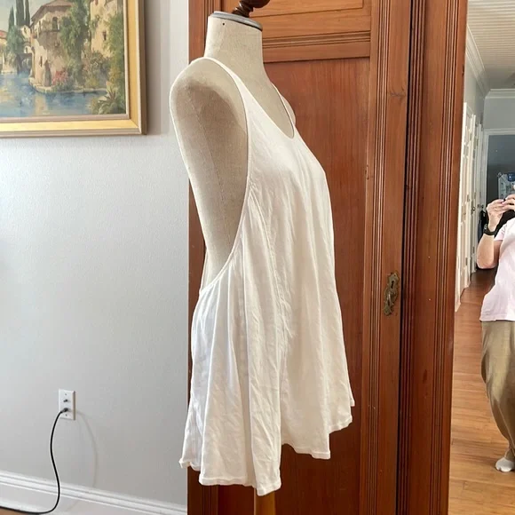 Free people tank top white sleeveless racerback 100% cotton women’s size XS - Picture 2 of 8